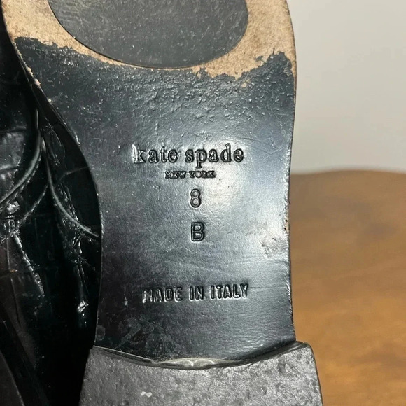 Kate Spade women’s crocodile, print, black patent leather loafers size 8 - Picture 5 of 6